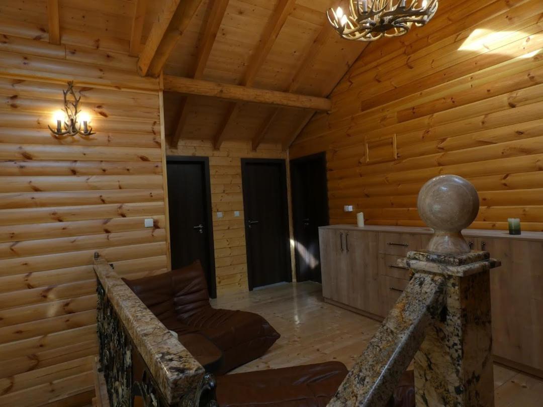 Къща За Гости Ivanyane Extérieur photo